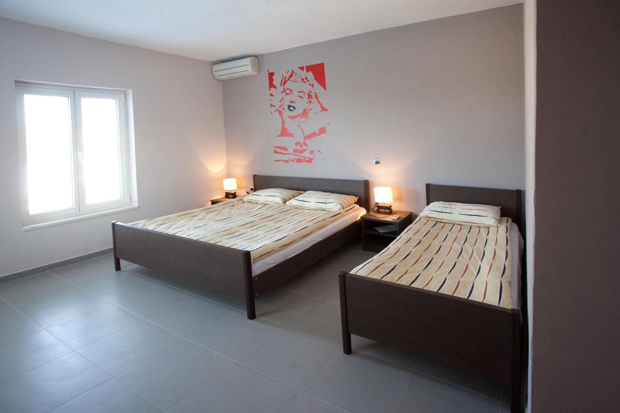 חוואר Villa Marijeta Hvar מראה חיצוני תמונה